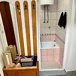 Vikendica Hondo Boracko Jezero (Konjic)