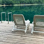 Vikendica Hondo Boracko