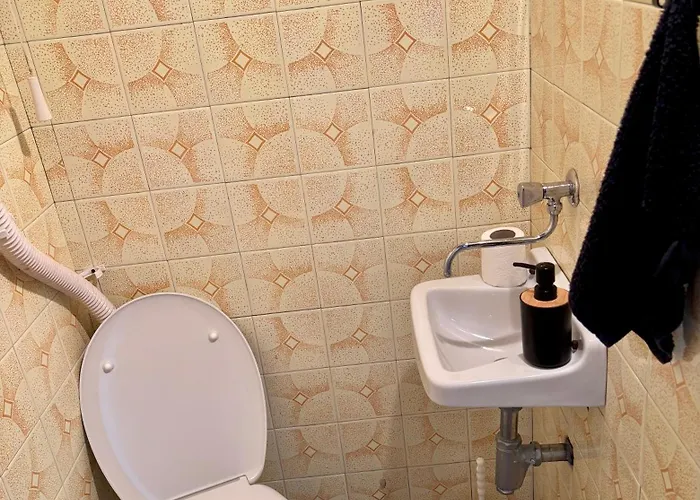 Vikendica Hondo Boracko * Jezero (Konjic)