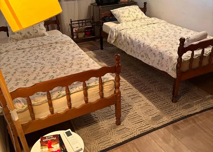 Vikendica Hondo Boracko * Jezero (Konjic)